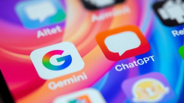 Close-up of Gemini and ChatGPT app icons on screen.