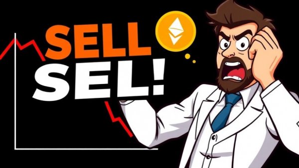Graphic of expert urging to sell Bitcoin amid price drop.