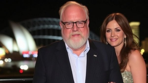 15 killed in mass shooting in Sydney And, Rob Reiner and his wife found dead