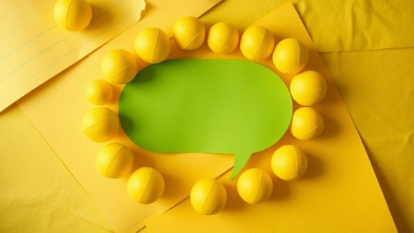 Conceptual image with paper ellipsis on speech bubble, Chatkontrolle EU theme.