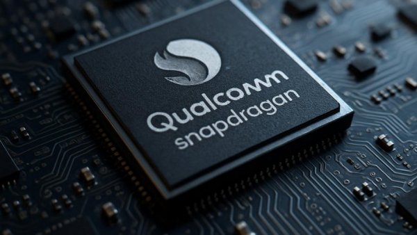 Qualcomm Sicherheitslücke: Qualcomm Snapdragon chip on a circuit board.