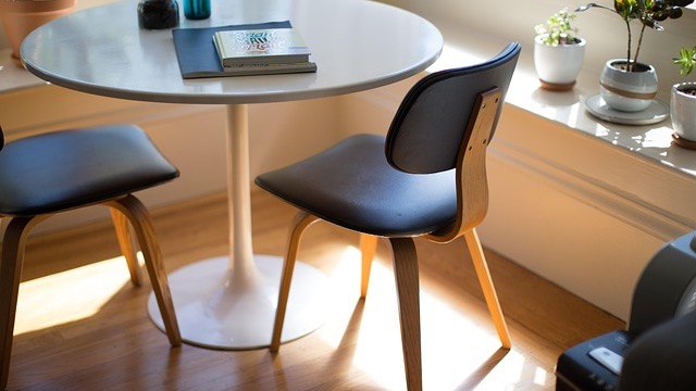 Elegant living room with modern decor and rug ideas.