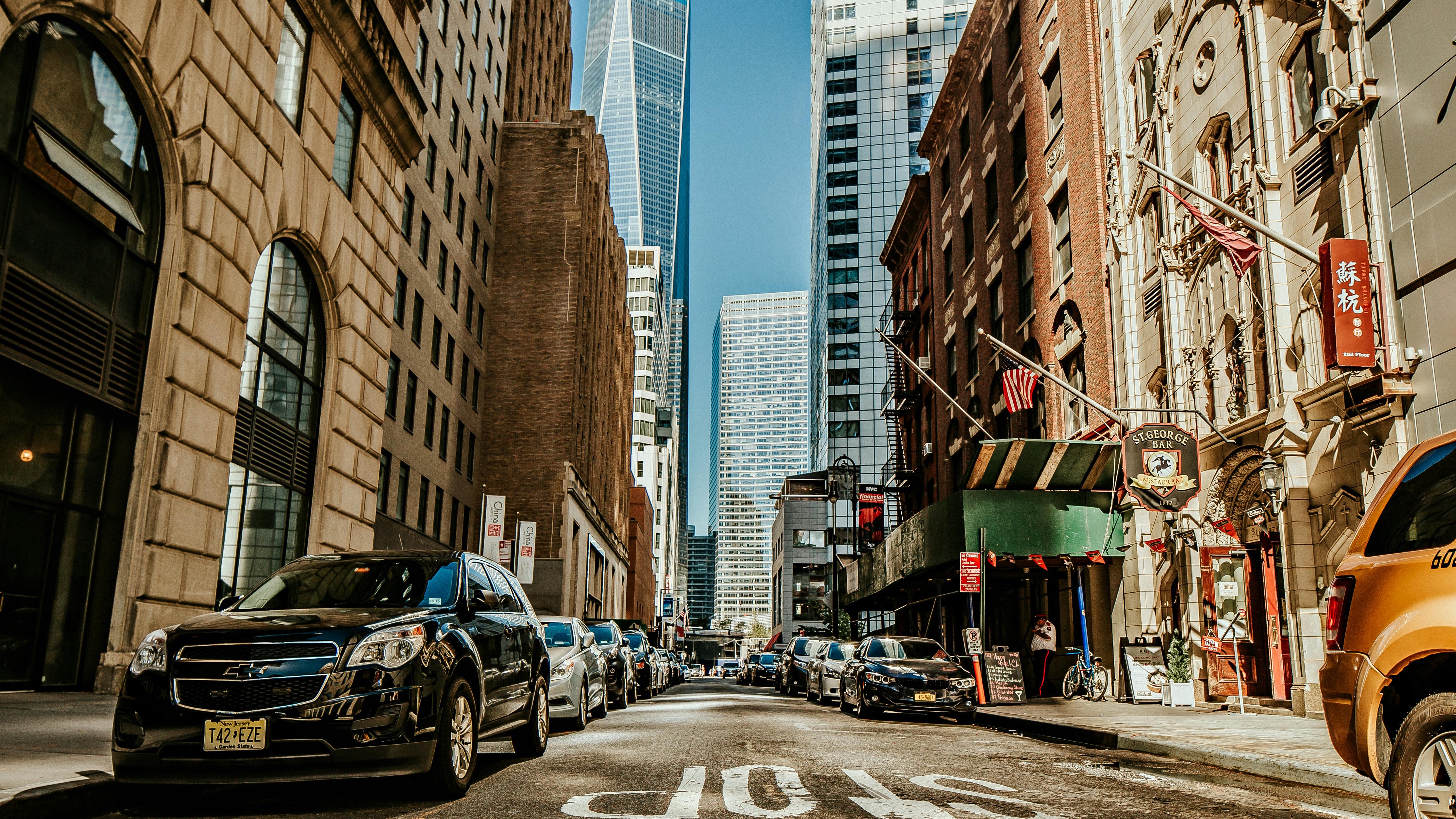 Minimalistic blue graphic with WiFi symbol representing broadband infrastructure.
