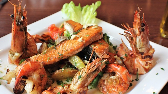 Delicious crawfish and seafood spread in San Antonio during crawfish season.