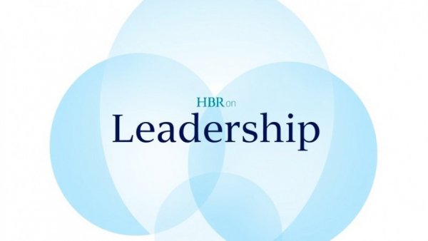 HBR on Leadership logo symbolizing shift from individual contributor to leader.