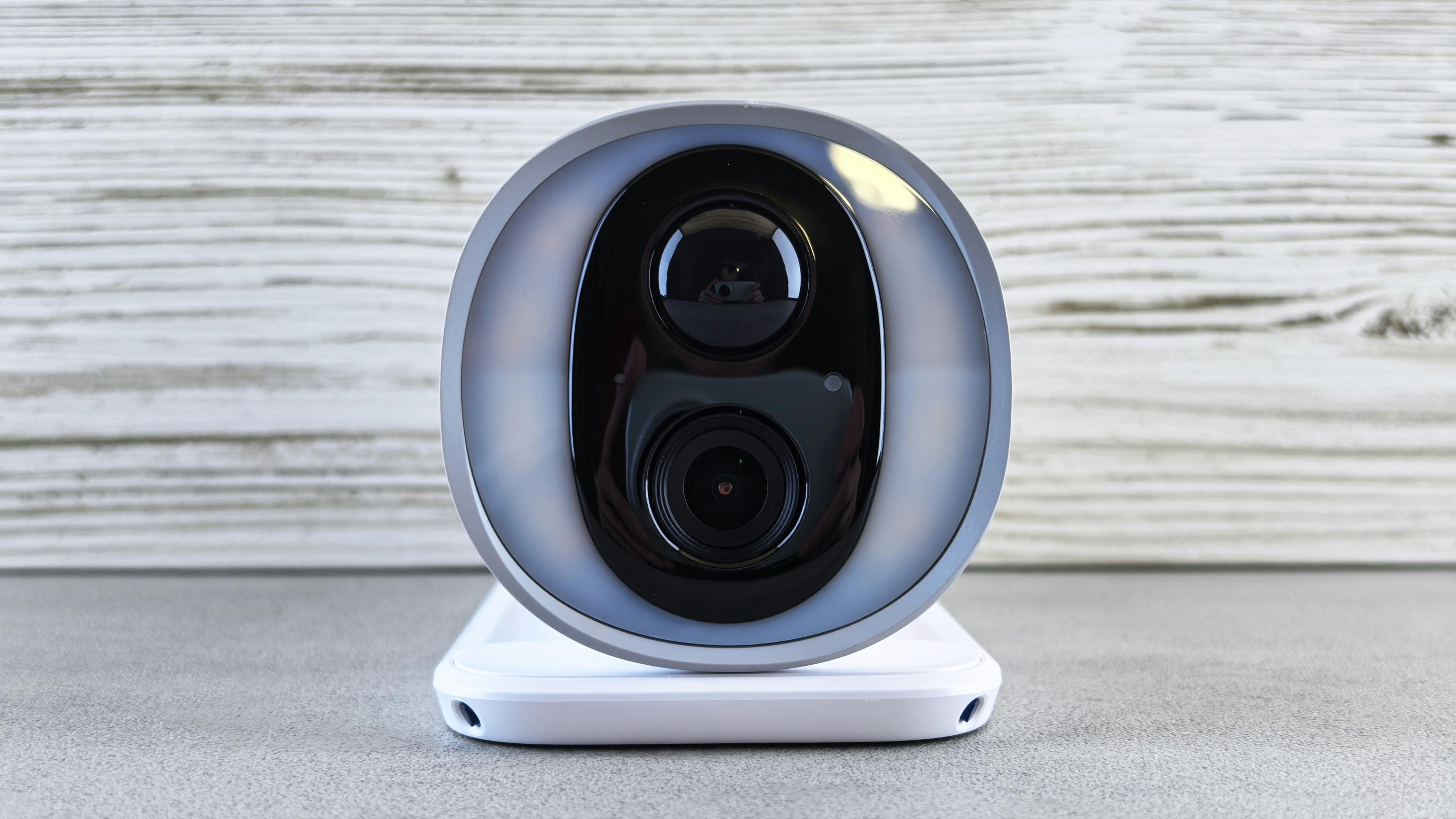 Heiman joins Works with Home Assistant, showcasing a modern smoke detector.