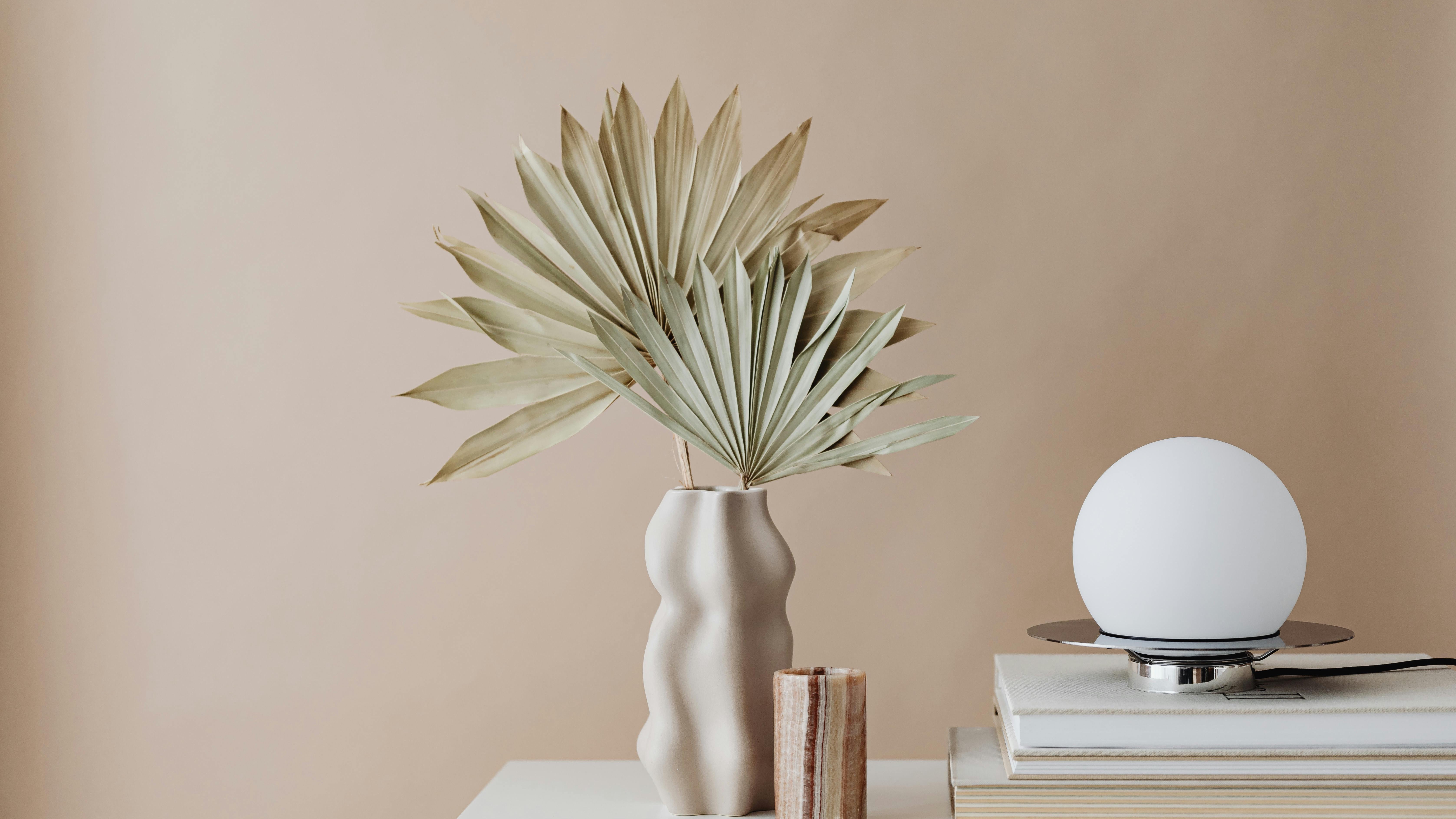 Modern Omaha home design trends 2025 with poolside view.