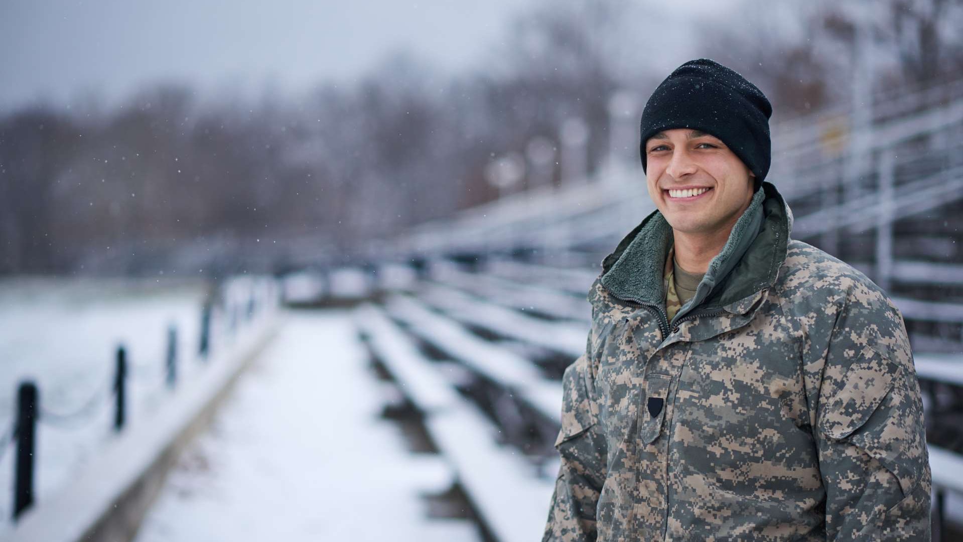 Army National Guard Director Visits With Alaska Guard Soldiers