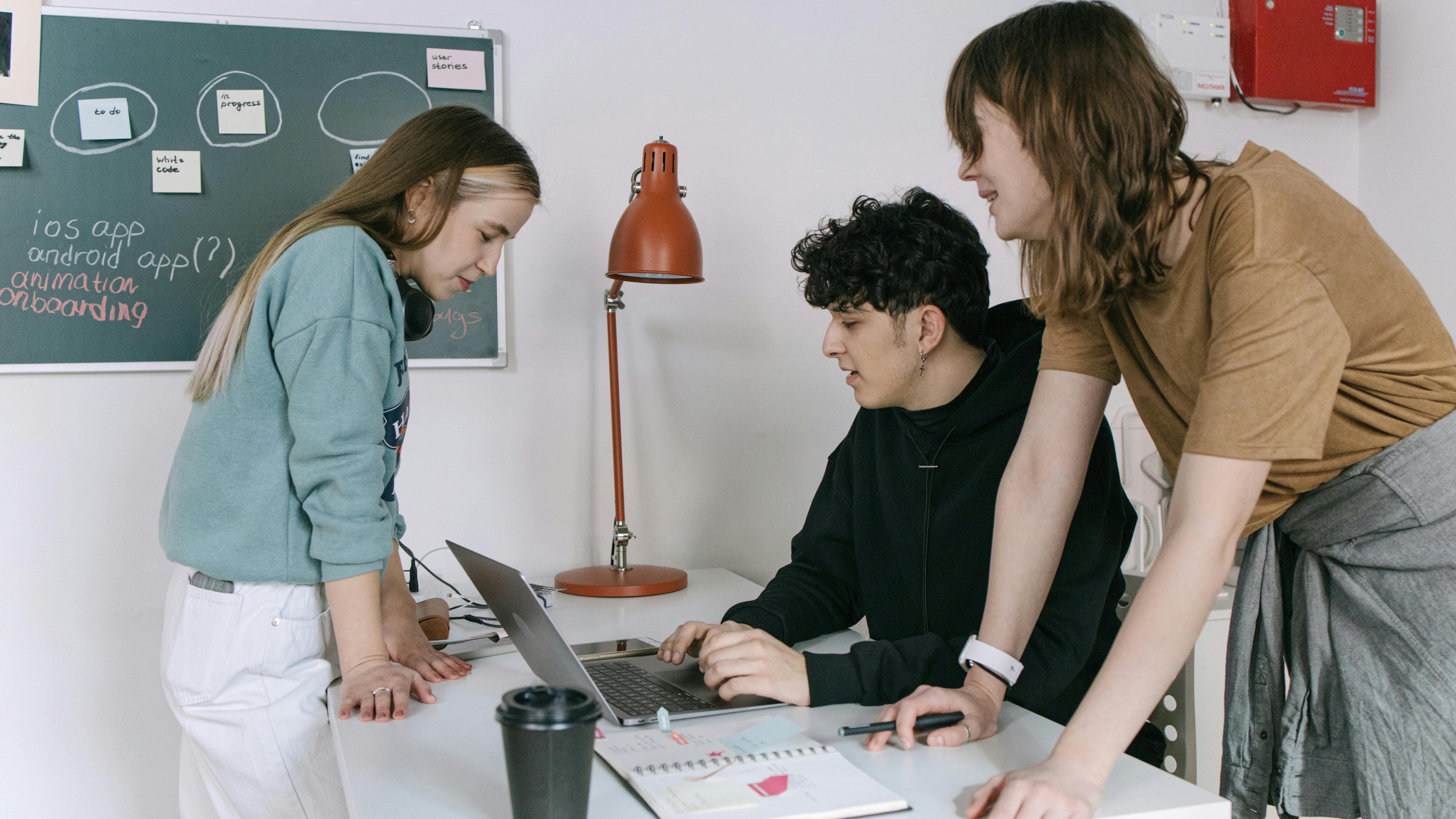 Finland attracts US tech AI talent: bustling Helsinki street scene with trams and pedestrians.