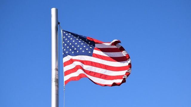 D.C. National Guard Members Alert Police to Man Brandishing Knife at W
