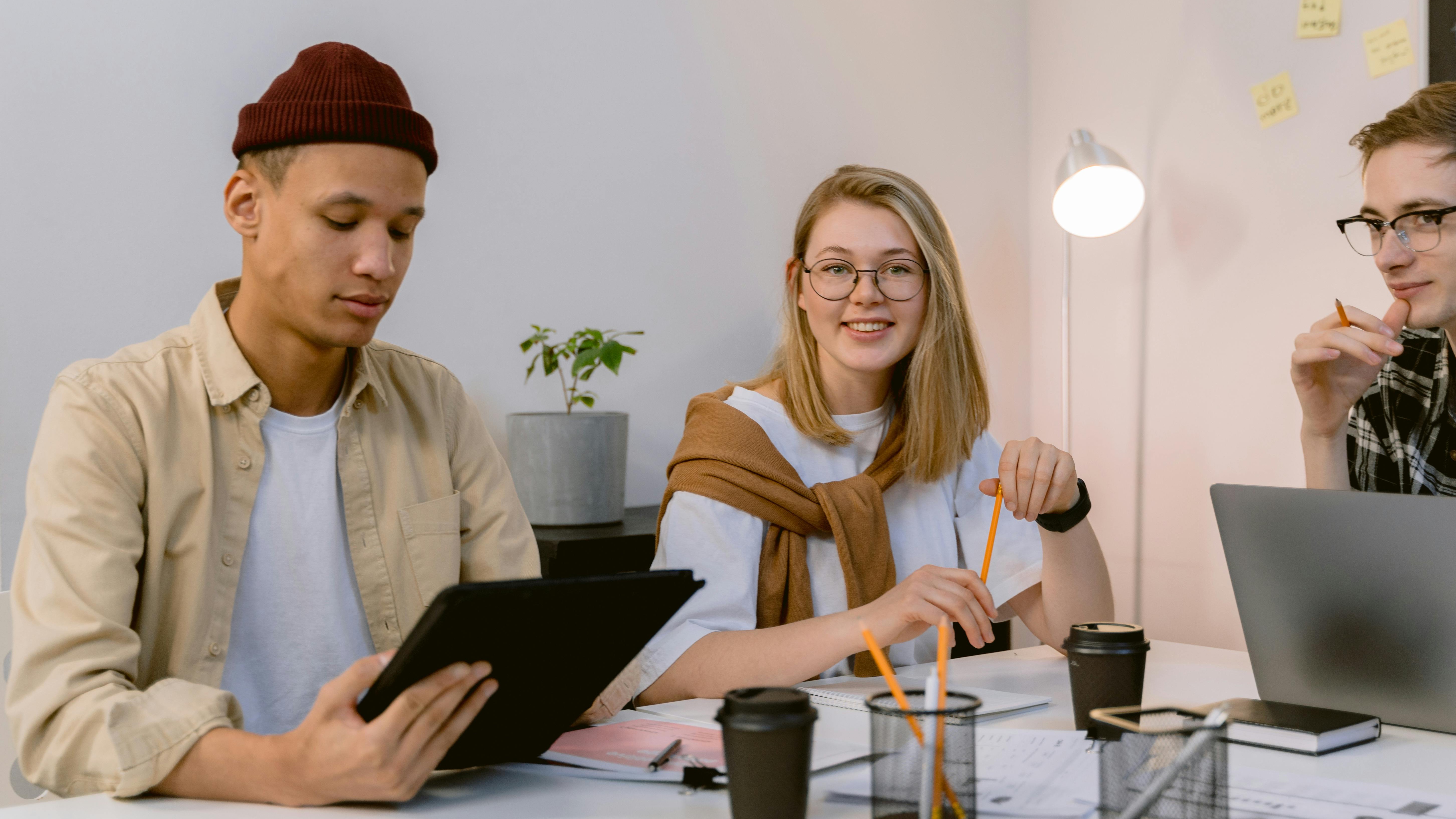 Modern cafe scene showcasing recruitment best practices.