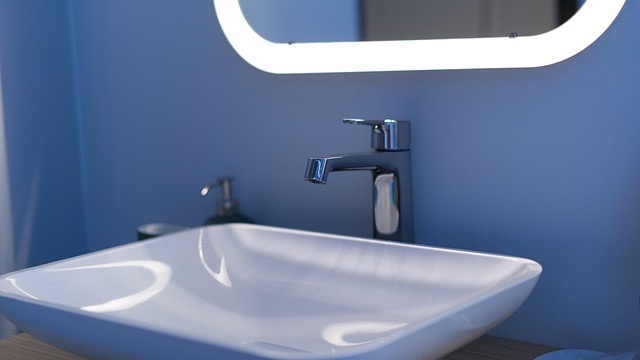 Elegant bathroom design showcasing modern minimalist elements.