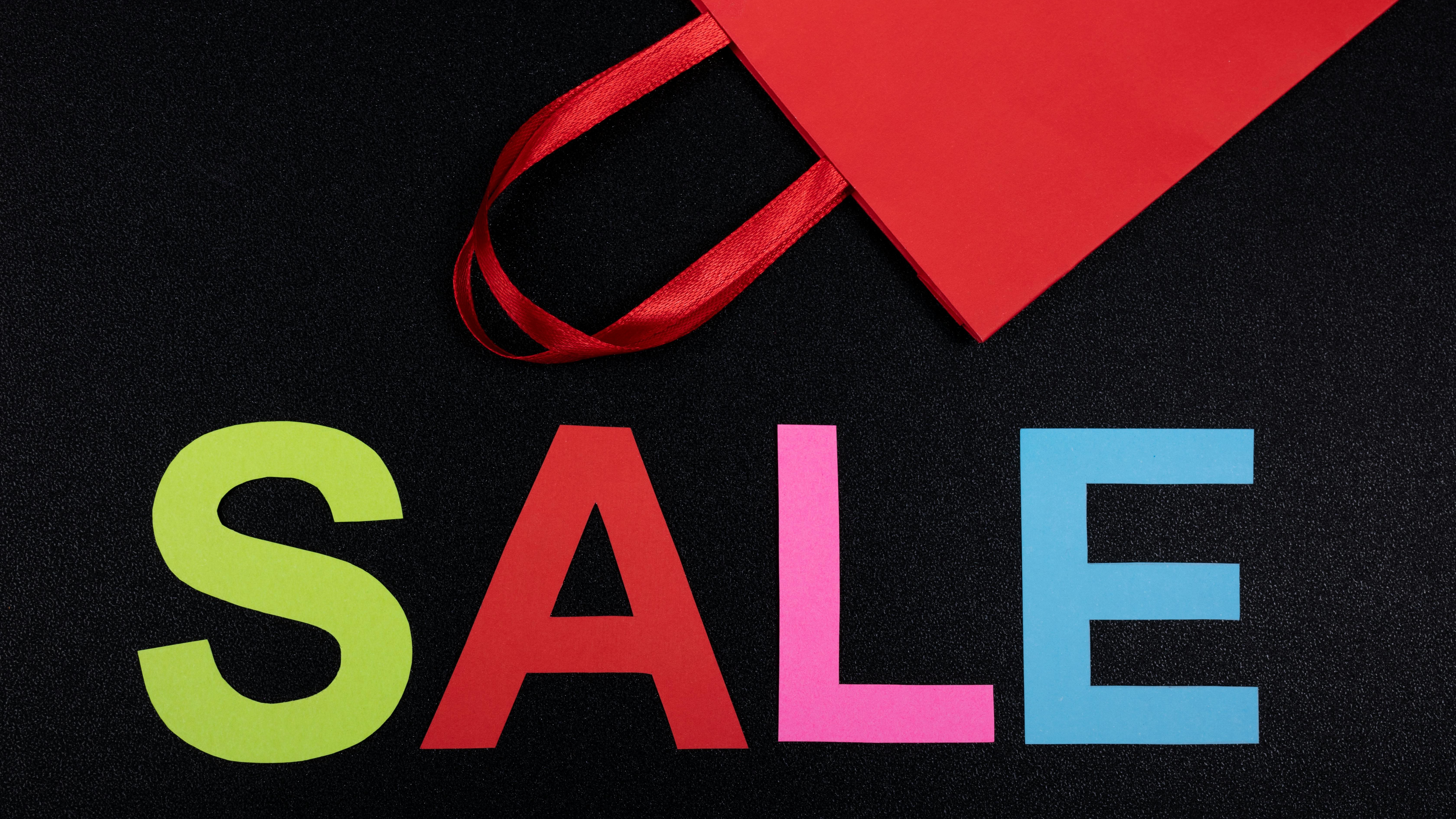 Omaha weekend sales family discounts collage with fashion and decor.