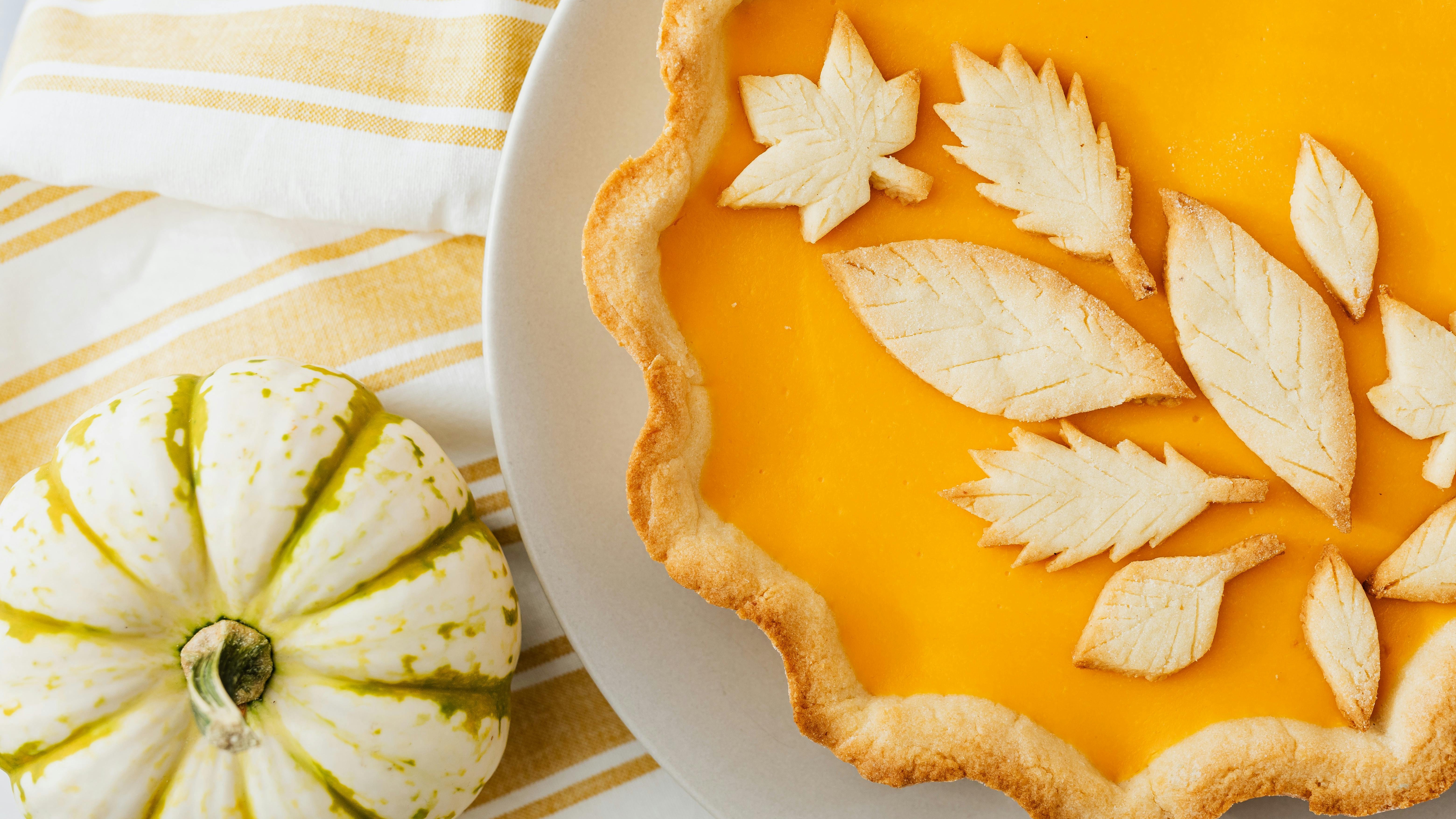 Assorted Thanksgiving dessert ideas including pies and cookies