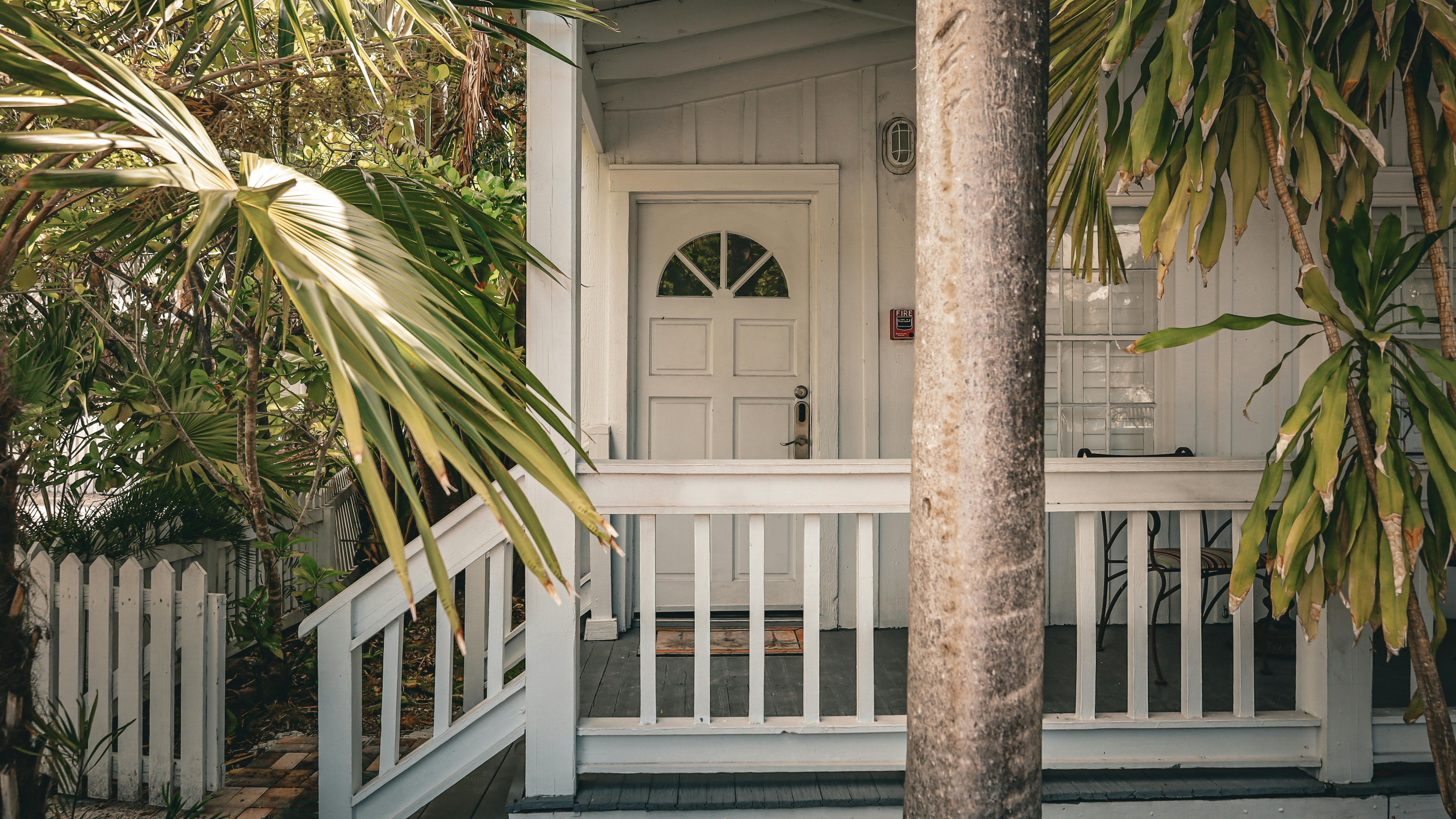 Charming porch highlighting front porch design mistakes.