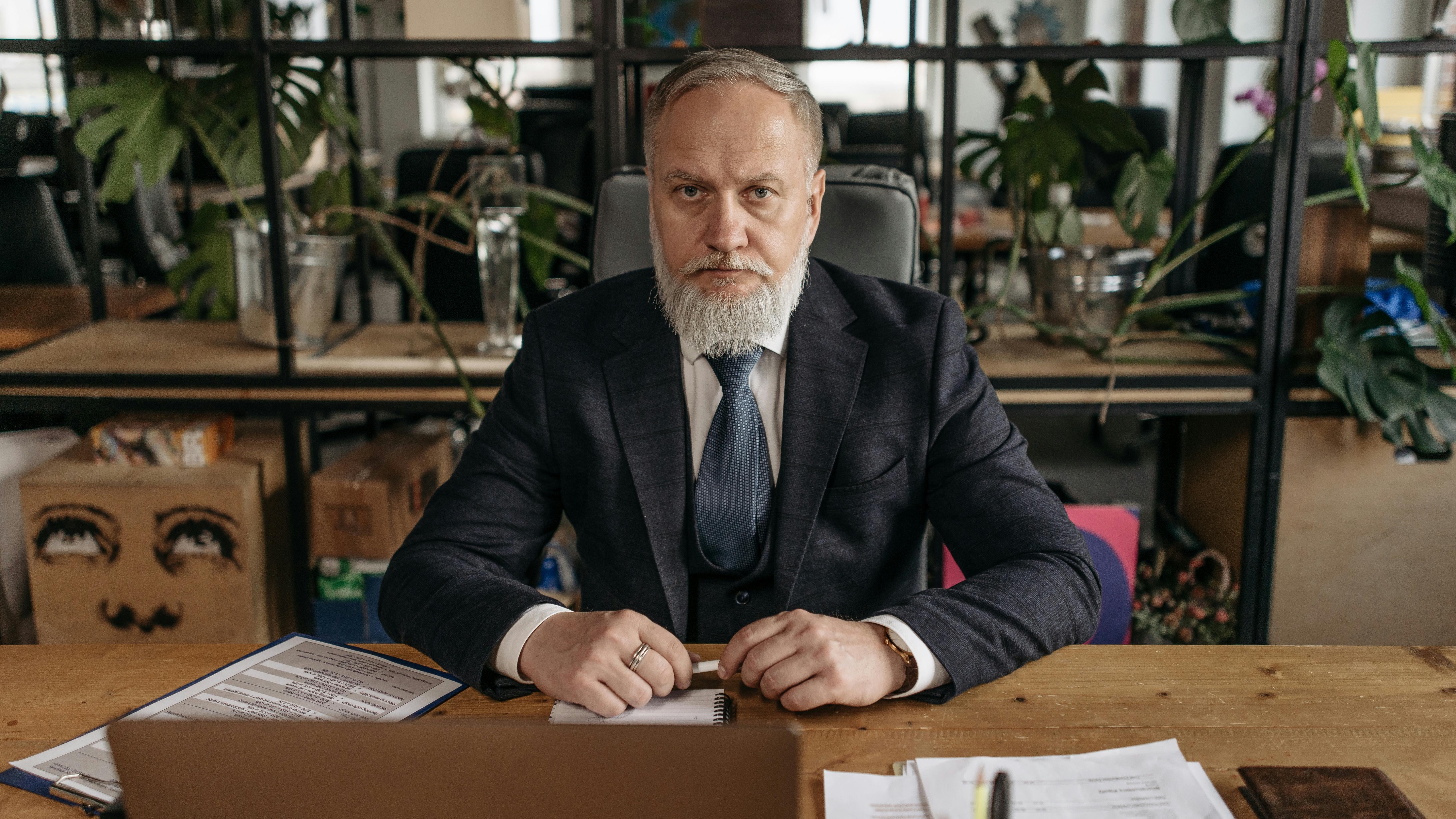 Young adult thinking about confidence trends.