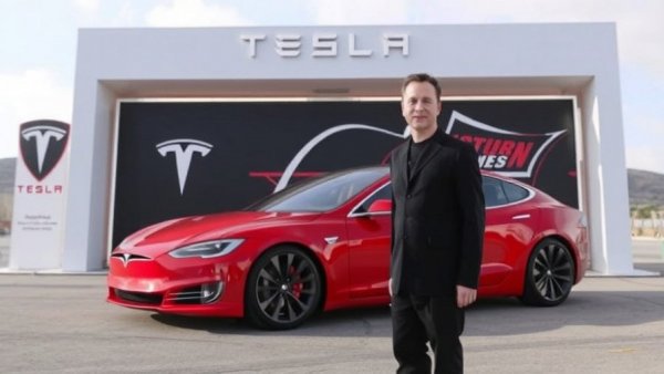 Elon Musk’s mega-merger makes little business sense