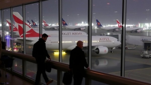 Airlines take a hit from hostilities in the Middle East