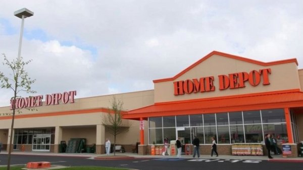 Home Depot, Lowe's earnings to gauge recovery in home-improvement spending