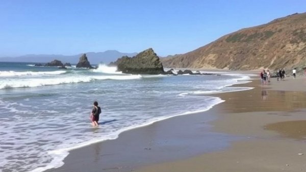 Search for 5-year-old swept into the ocean in Big Sur now a recovery effort