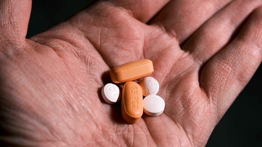 can-i-take-hep-c-medications-along-with-my-hiv-medications