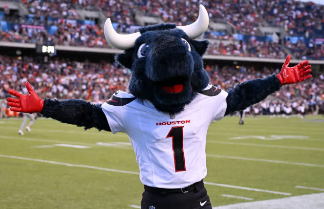 TORO's Hilarious Pranks: Happy young man laughing with smartphone.