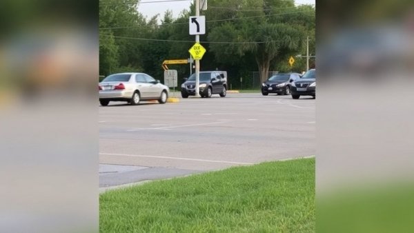 Katy 6-year-old hit by car after running into intersection: DPS