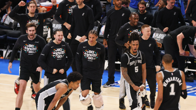 San Antonio Spurs highlights game poster with player matchup.