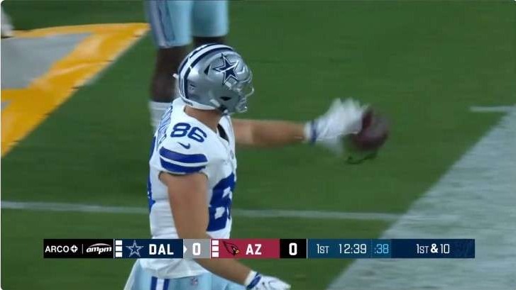 Dallas Cowboys vs Arizona Cardinals preseason action shot.