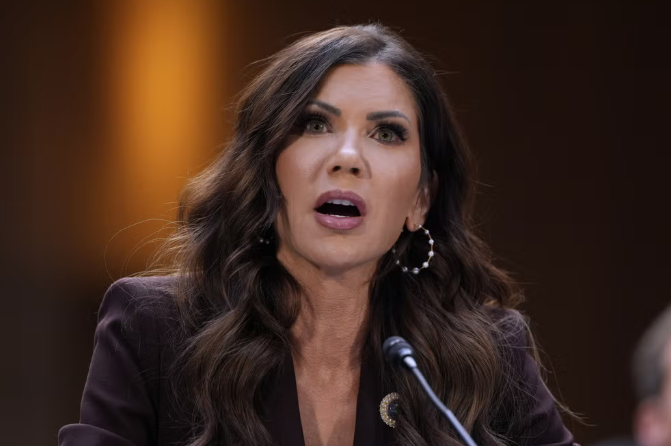 National news headlines watch live split screen.