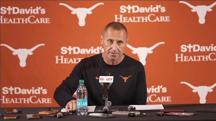 Texas Longhorns football press conference Week 3 announcement.
