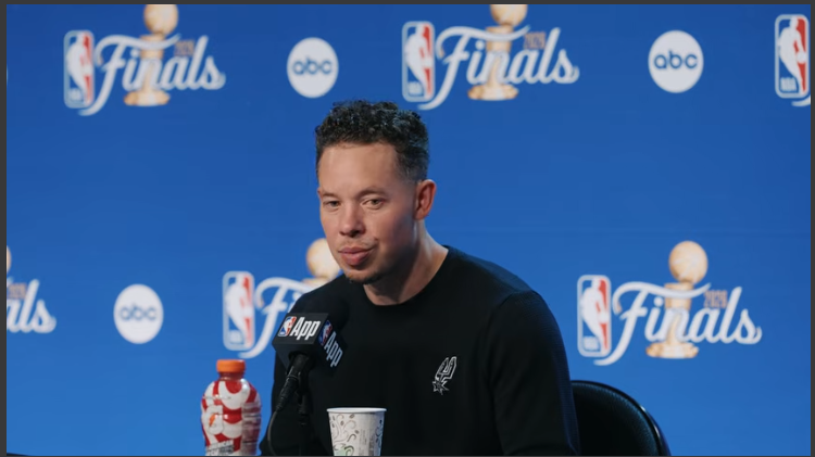 San Antonio Spurs game highlights player preparing shot.