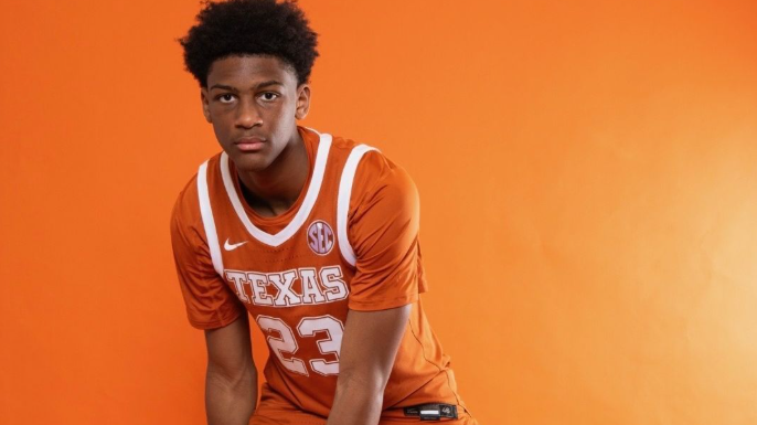 Son of LSU legend commits to Texas Longhorns over LSU basketball program