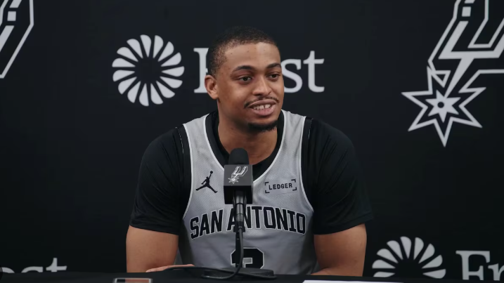 6MOTY Keldon Johnson Spurs Performance Highlights showcasing player stats.