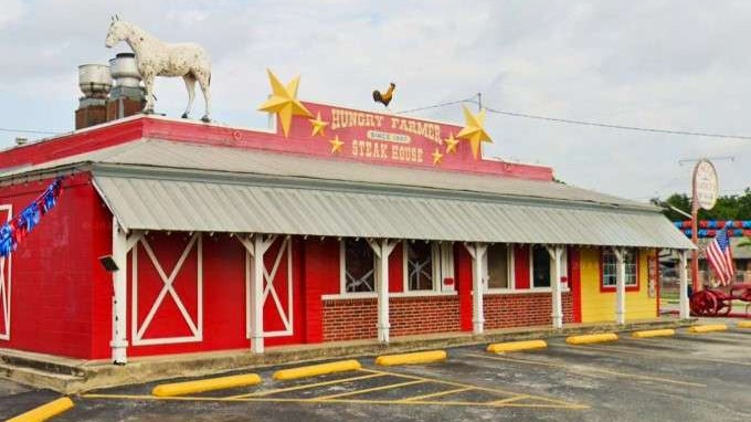 Beloved San Antonio steakhouse closes after nearly 60 years