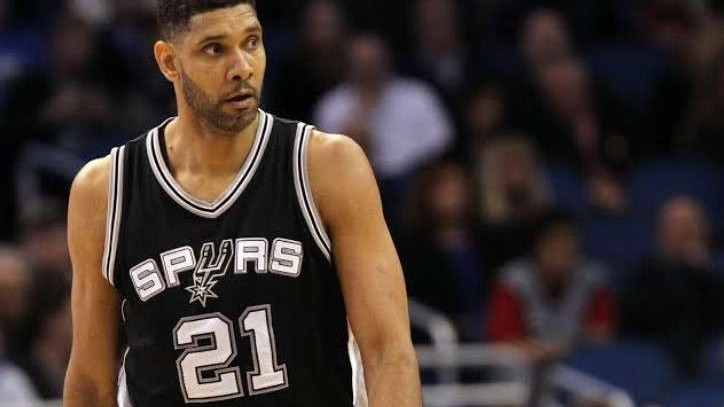 Basketball player in Spurs jersey 21, San Antonio Spurs highlights